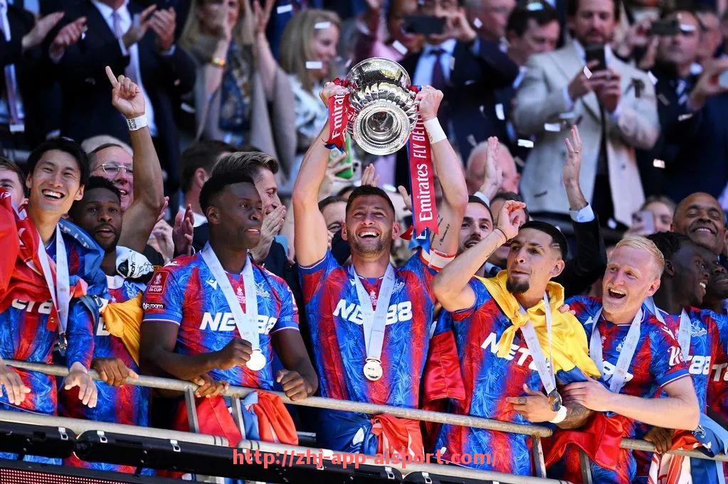 爱体育app-英超布莱顿队中西班牙籍球员名单及战术分析